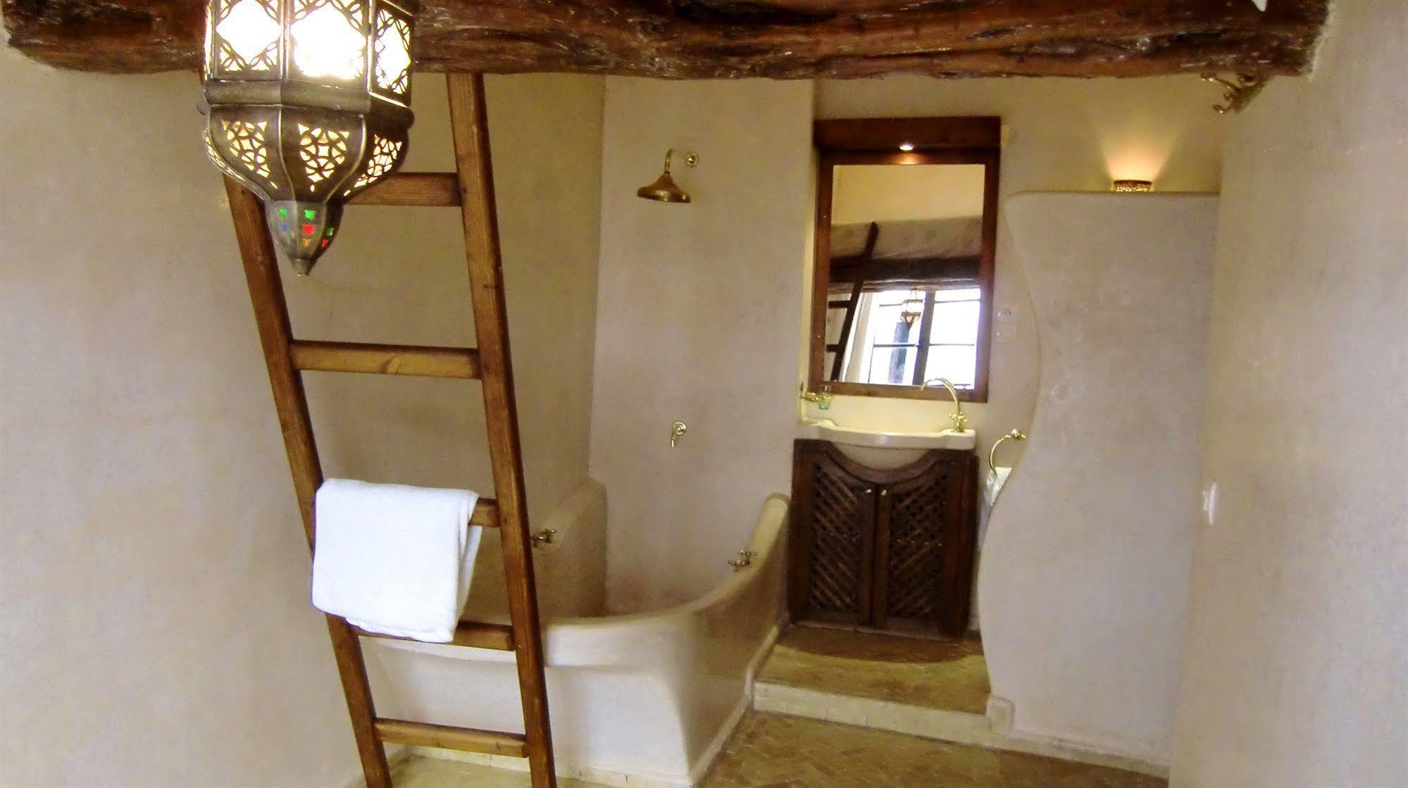 Riad Thais Essaouira Luaran gambar
